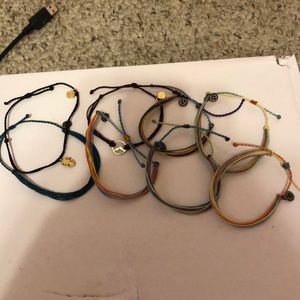 8 Pura Vida Bracelets